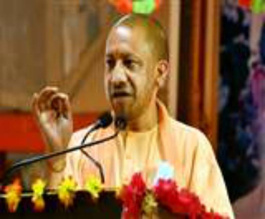 मुख्‍यमंत्री योगी आद‍ित्‍यनाथ ने कहा- सब कुछ सरकार के भरोसे नही होता लोगों को भी आगे आना चाहिए