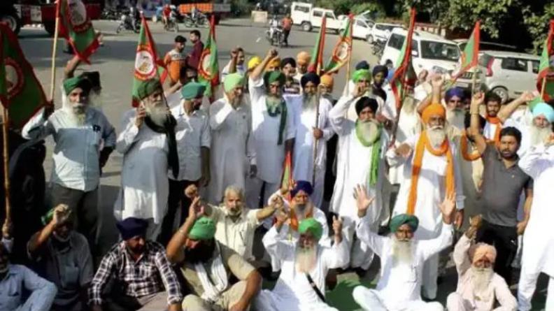 भारत बंद के दौरान एक किसान की सिंघु बार्डर पर मौत, हार्ट अटैक से गई जान