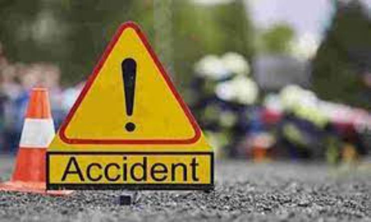 दिल्ली-देहरादून राजमार्ग पर मोहंड से आगे गणेशपुर के पास उत्तर प्रदेश परिवहन निगम की दो बसों में आमने-सामने टक्कर