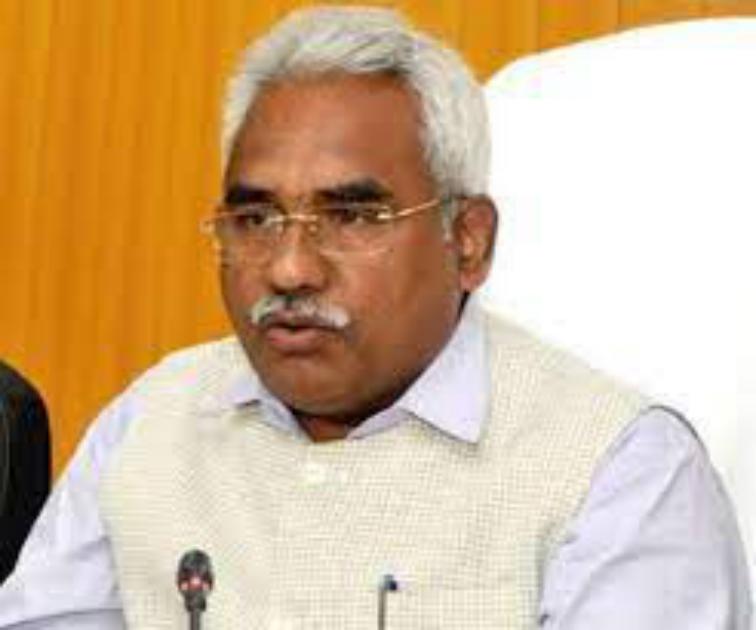 प्रधानमंत्री नरेन्द्र मोदी ने किसानों की आय दोगुना करने को कई योजनाएं बनाई, उत्‍तराखंड के किसानों को भी मिल रहा लाभ