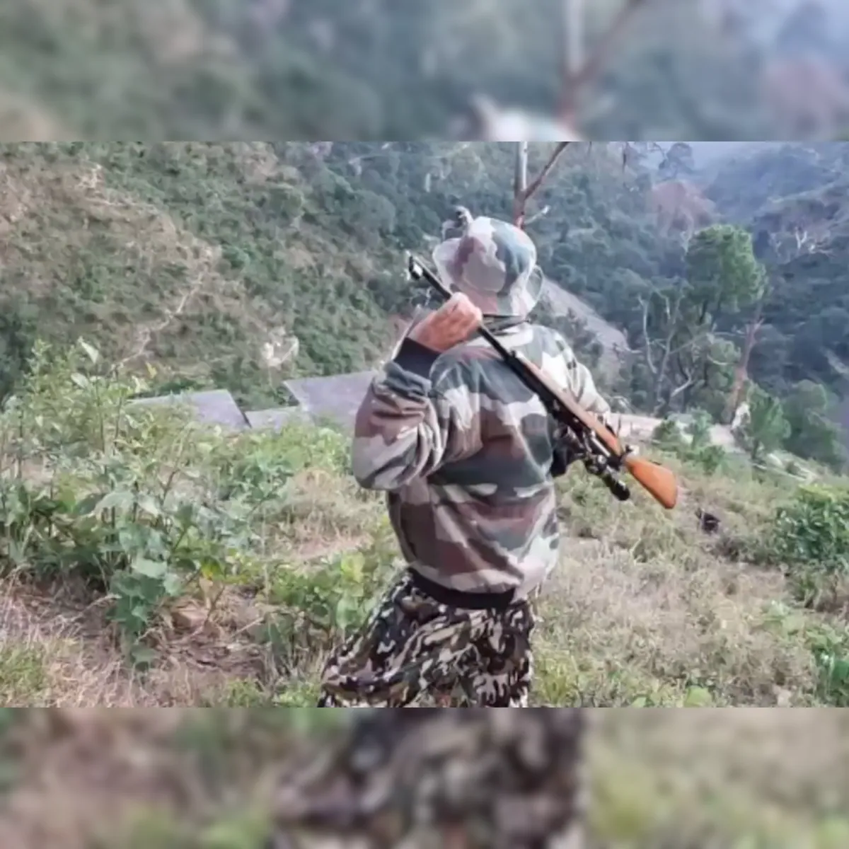 उत्तराखंड के कईं स्थानों में गुलदार और आदमखोर बाघ की दहशत, हाथी ने में भी पेट्रोल पम्प और मंदिर पर मचाया हुड़दंग  |