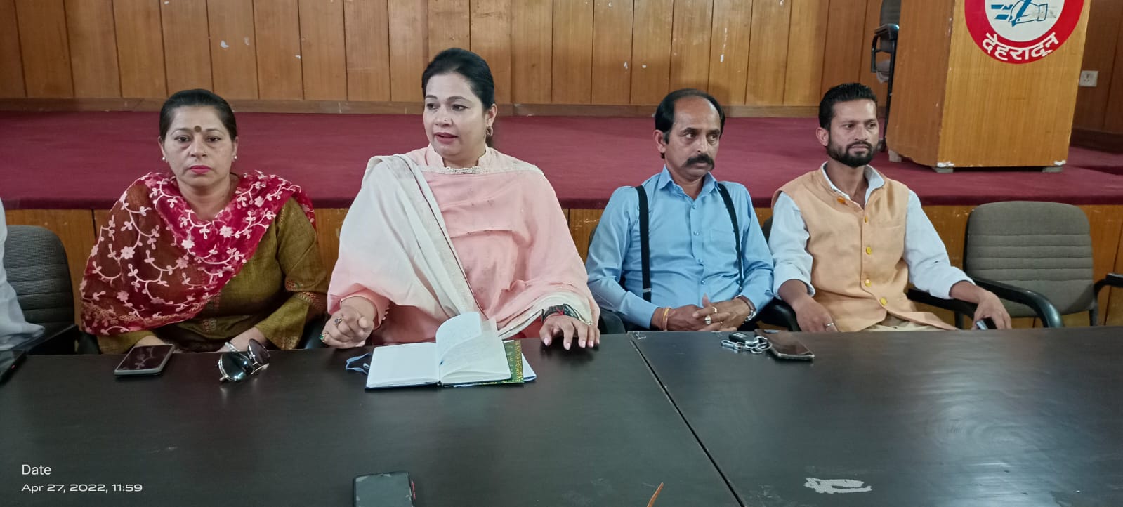 गौतम बुद्ध पार्क को लेकर माहौल होने लगा गरम |