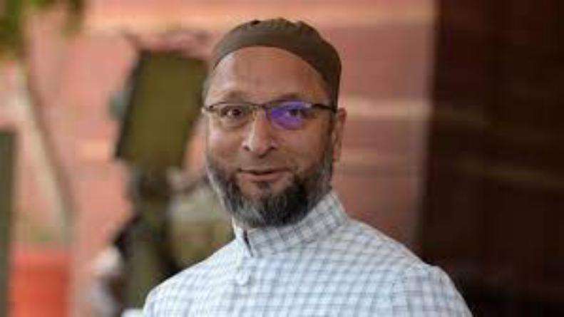 भड़काऊ संदेश पोस्ट करने के मामले में ओवैसी पर दर्ज एफआइआर का विरोध कर रहे AIMIM कार्यकर्ताओं को गिरफ्तार किया गया