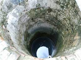 आज भी लोगों के सूखे हलक तर कर रहा 194 साल पुराना ये कुआं, इसलिए कहते हैं इसे विशिंग वेल |