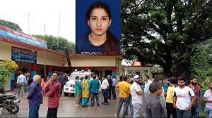 पुलिस ने पूर्व राज्य मंत्री के बेटे समेत तीन लोगों को किया गिरफ्तार |