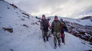 आज से ग्राउंड पेनेट्रेटिंग रडार की मदद से तलाशे जाएंगे दो लापता पर्वतारोही|
