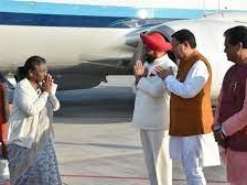 महादेव का रुद्राभिषेक कर हुई राष्ट्रपति के दिन की शुरूआत, कुछ ही देर में पहुंचेंगी दून विवि |