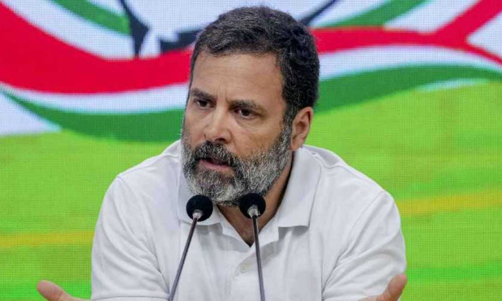 कांग्रेस को बड़ा झटका, राहुल गांधी की संसद सदस्यता रद्द…
