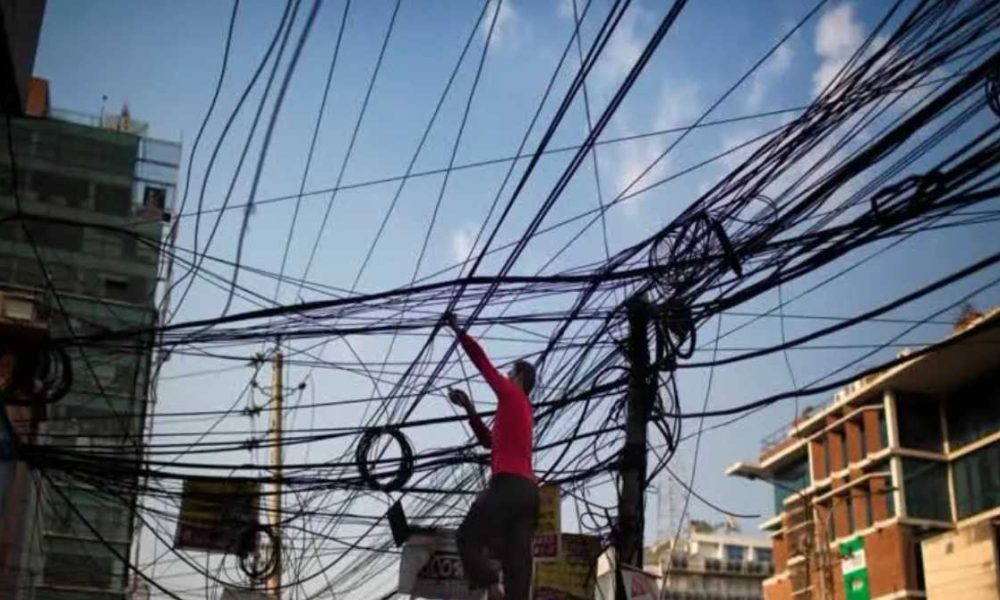 देहरादूनः पांच हजार रुपए है अगर आपका बिजली बिल तो कट जाएगा कनेक्शन…