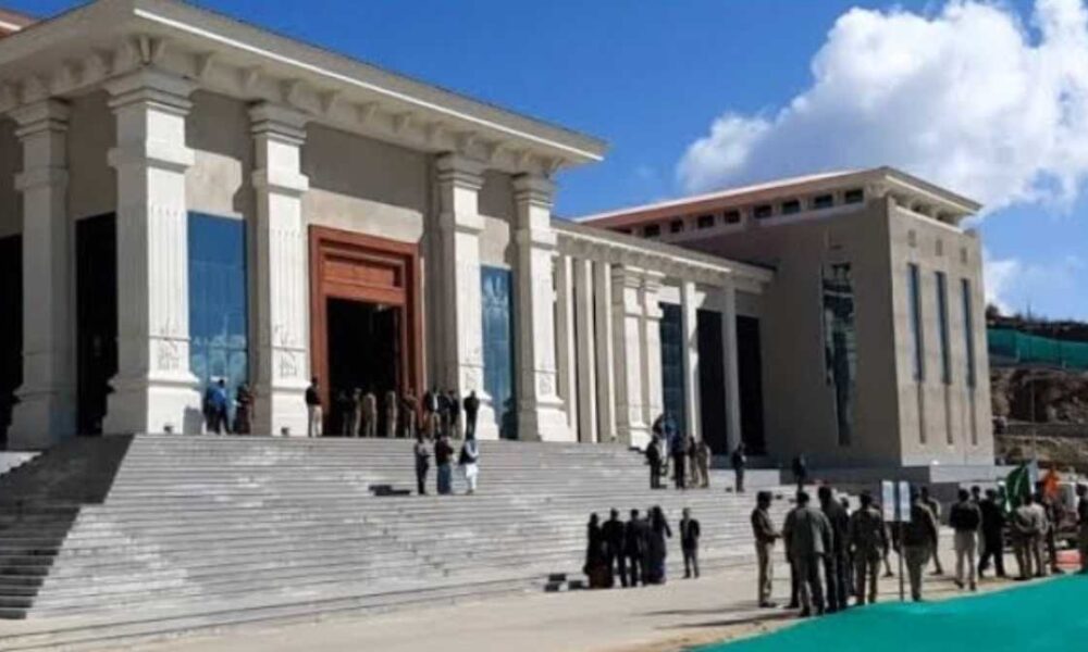 बजट सत्र अनिश्चितकाल के लिए स्थगित, 21 घंटे 36 मिनट तक चली कार्यवाही…