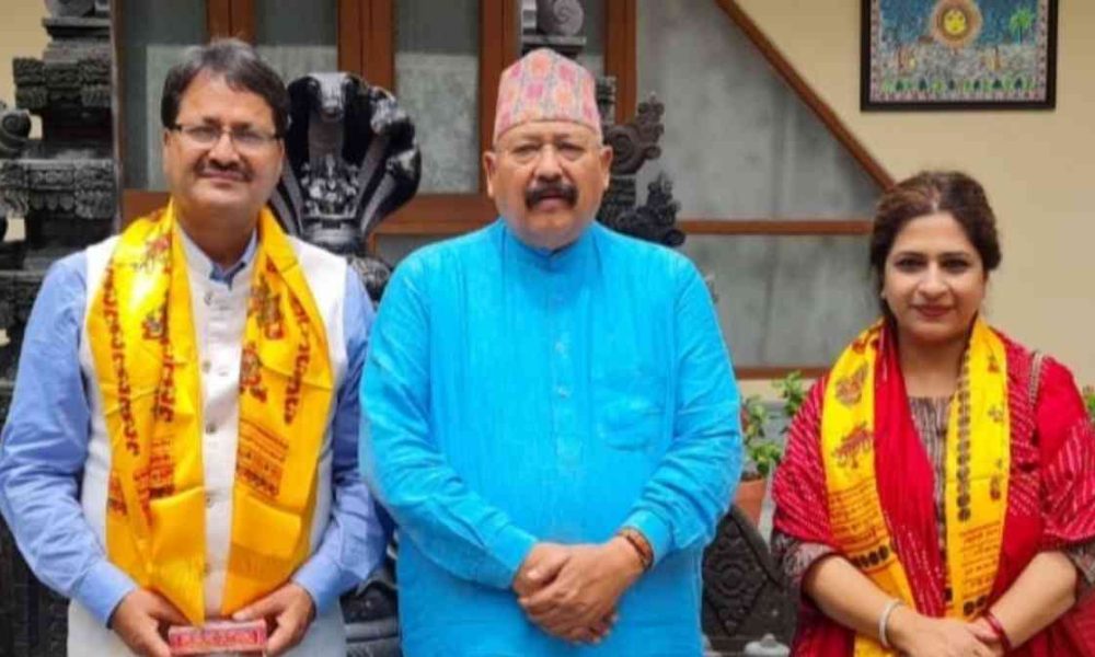 मित्र के विदेश मंत्री बनने पर महाराज ने प्रसन्नता व्यक्त करते हुए दी बधाई…