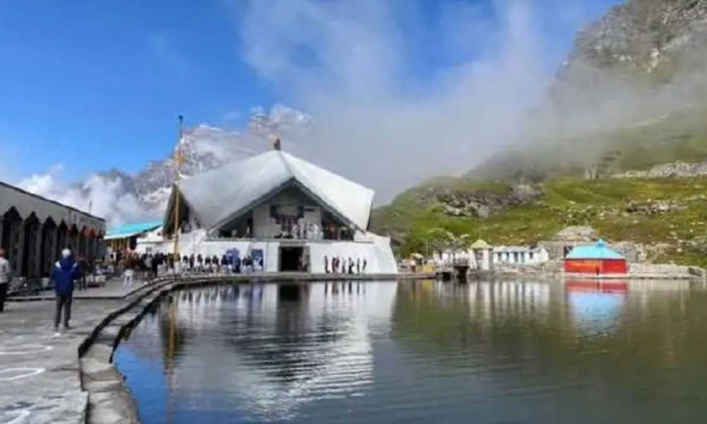 इस दिन खुलेंगे पवित्र धाम हेमकुंड साहिब के कपाट, देखें…