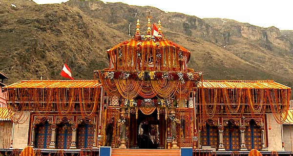 आज अक्षय तृतीया पर खुलेंगे गंगोत्री-यमुनोत्री धाम के कपाट, होगी चारधाम यात्रा की शुरुआत  !