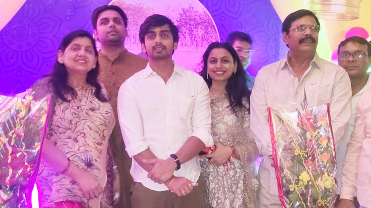 बेटे की डेस्टिनेशन वेडिंग के लिए दून पहुंचा बिहार का बाहुबली पूर्व सांसद आनंद मोहन, आज होगी शादी..