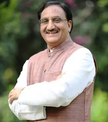 डॉ. रमेश पोखरियाल निशंक को ब्रिटिश पार्लियामेंट में मिला ‘भारत गौरव सम्मान’, इन भारतीयों को भी मिल चुका है यह अवार्ड !