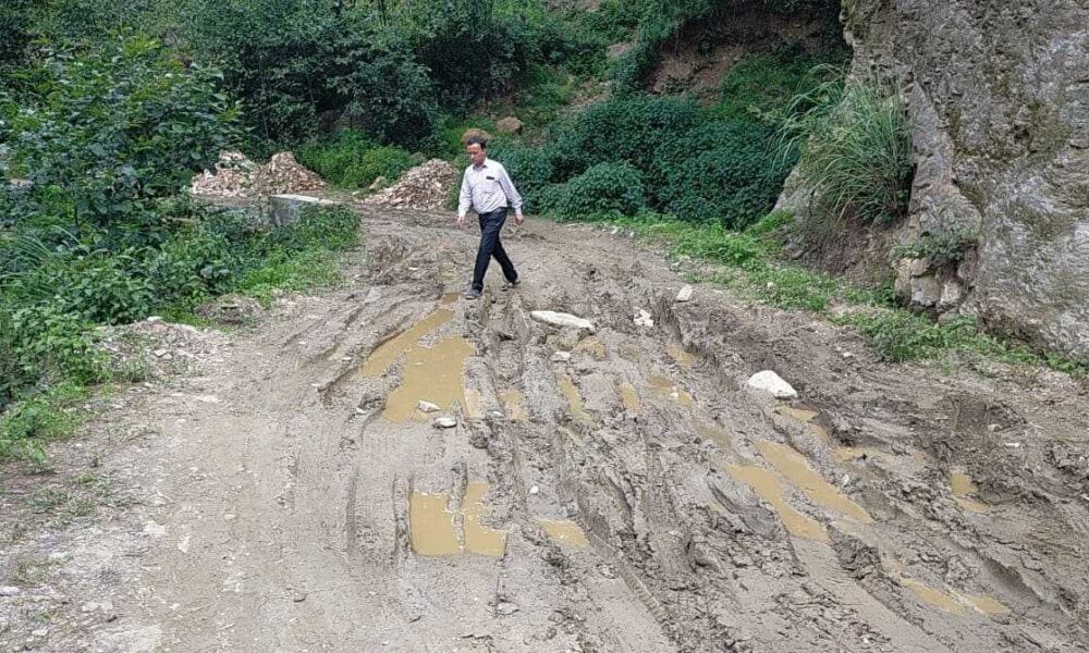 राज्य में 26 राजमार्ग सहित 273 सड़कें बंद, विद्युत-पेयजल लाइन बाधित…