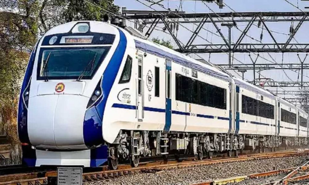 बारिश के कारण रेलवे पर भी पड़ा असर, ये ट्रेन कैंसिल, इन्हें किया गया शार्ट टर्मिनेटेड…