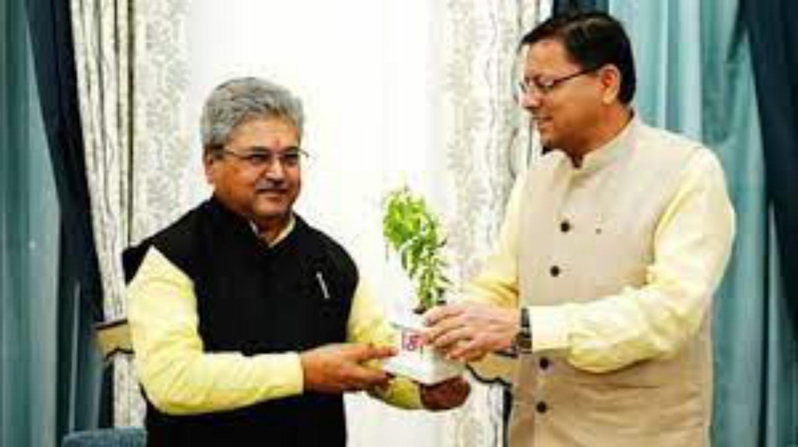 सीएम धामी से मिले भाजपा प्रदेश प्रभारी दुष्यंत गौतम