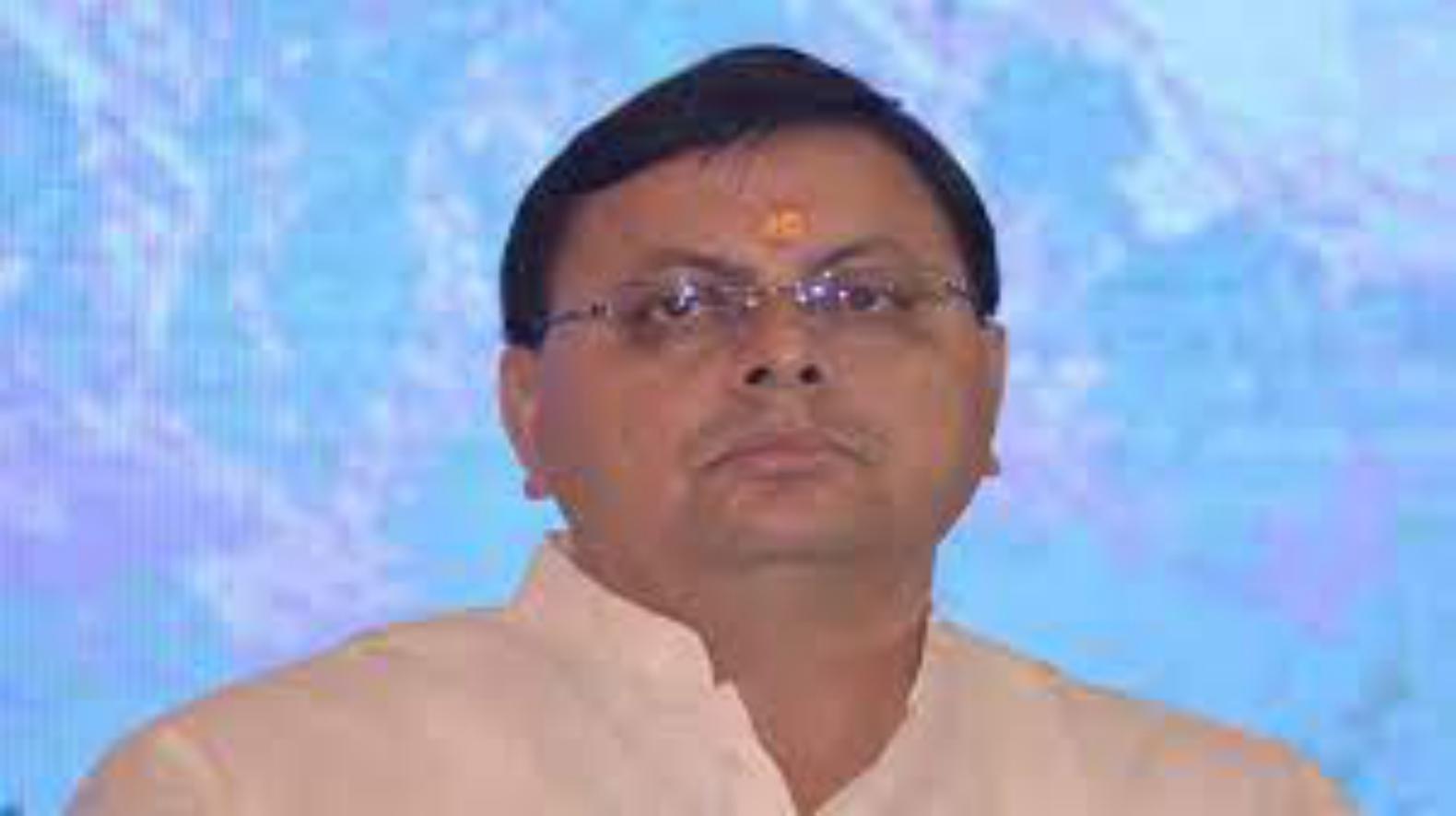 आपदा परिचालन केंद्र पहुंचे सीएम, 24 घंटे अलर्ट रहने के निर्देश