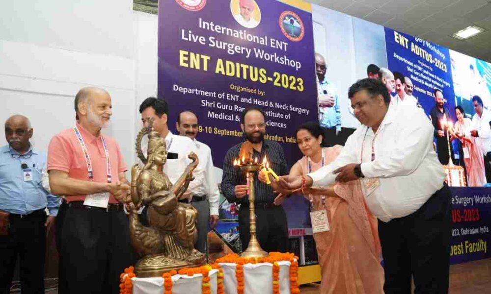 विश्व प्रसिद्ध ई.एन.टी. सर्जन प्रो. डैनिल, मारक्योनि ने अत्याधुनिक तकनीकों से की ई.एन.टी. सर्जरी…