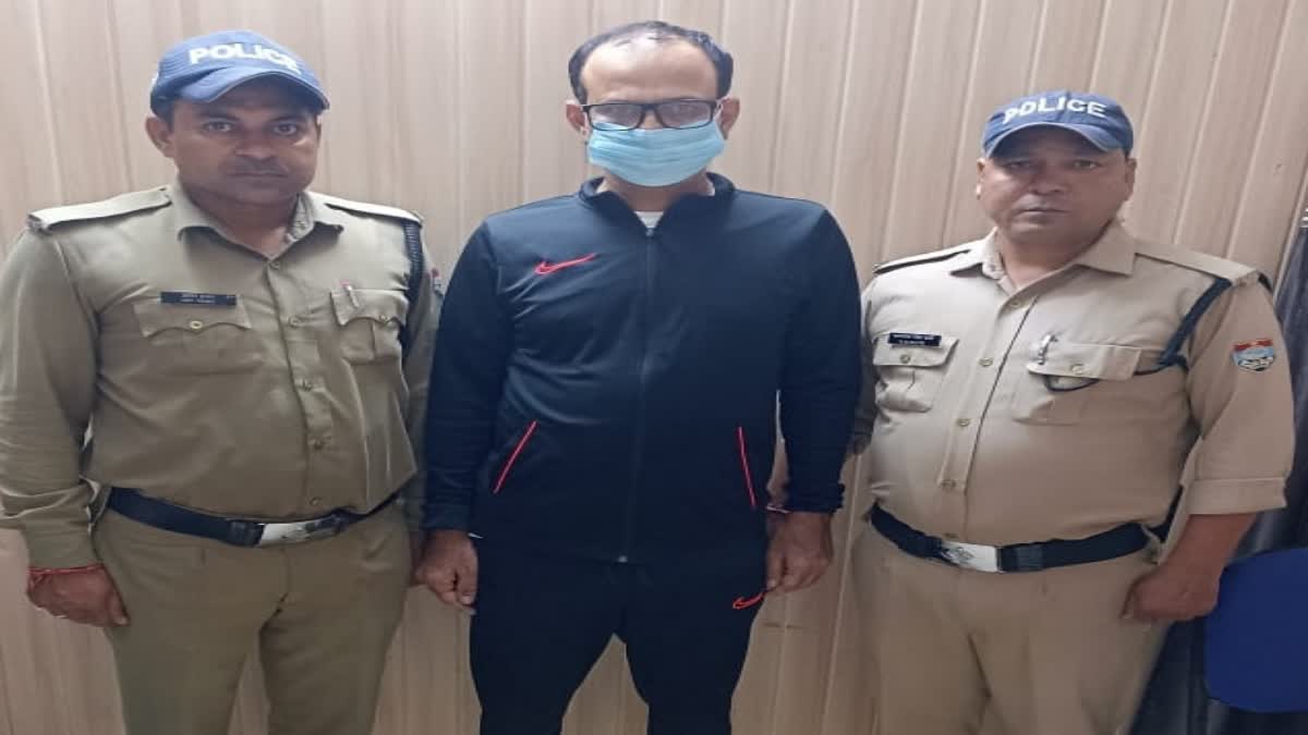 उत्तराखंड : देहरादून विरमानी के राजपुर रोड वाले ऑफिस में एसआईटी ने मारा छापा, दर्जनों दस्तावेज कब्जे में लिए