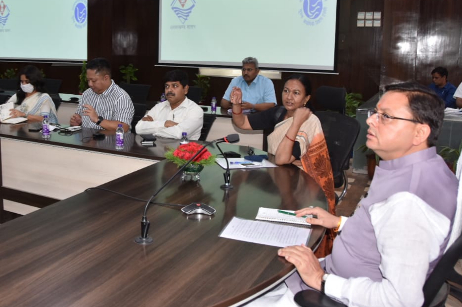 उत्तराखंड : सीएम धामी ने दिए निर्देश ,शीतलहर से बचाव के लिए 1.35 करोड़ रुपये की धनराशि जारी