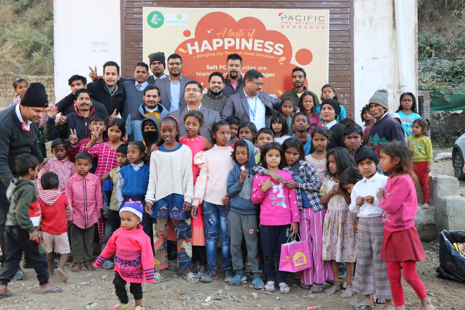 उत्तराखंड : पेसिफिक मॉल देहरादून ने सालाना भोजन वितरण अभियान के 10 सालों का जश्न मनाया, 1200 से अधिक भोजन के पैकेट बांटे गए