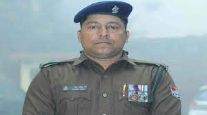 उत्तराखंड : अपनी जान पर खेलकर 25 जिंदगियां बचाने वाले कांस्टेबल नरेश जोशी को मिलेगा ‘जीवन रक्षा पदक’