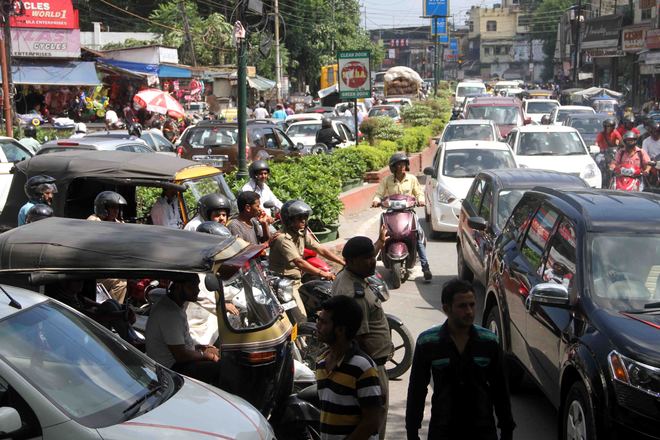 उत्तराखंड : प्रदेश में किस परमिट पर कौन से वाहन चलेंगे, जल्द होगा तय, समिति ने सौंपी सरकार को रिपोर्ट