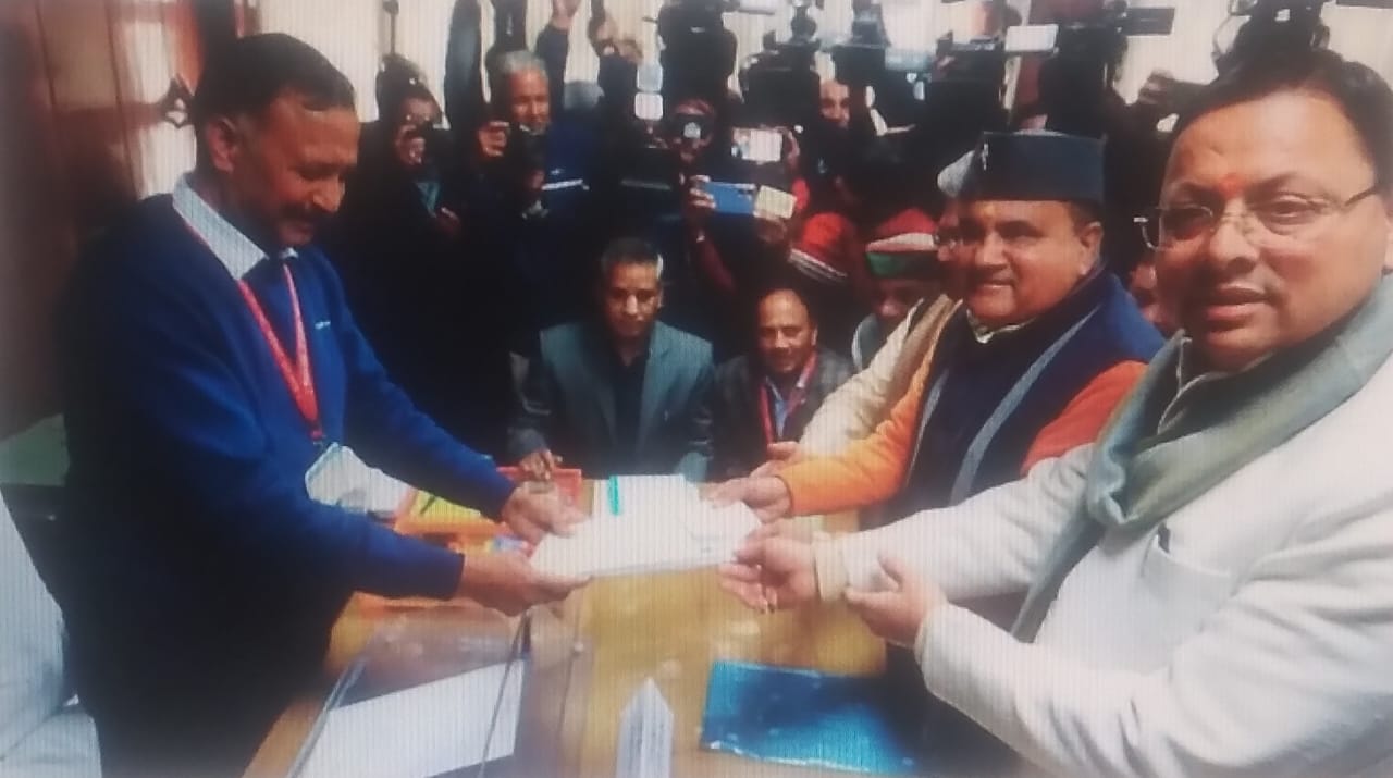 उत्तराखंड : सीएम धामी और प्रदेश प्रभारी गौतम की मौजूदगी में राज्यसभा सांसद के लिए महेंद्र भट्ट ने किया नामांकन