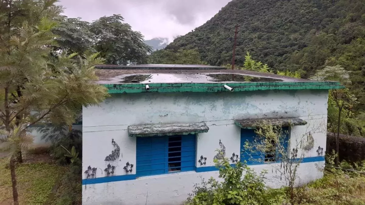 उत्तराखंड : नई शिक्षा नीति लागू होने के बाद भी स्कूलों का हाल-बेहाल, 158 विद्यालयों में लटके ताले