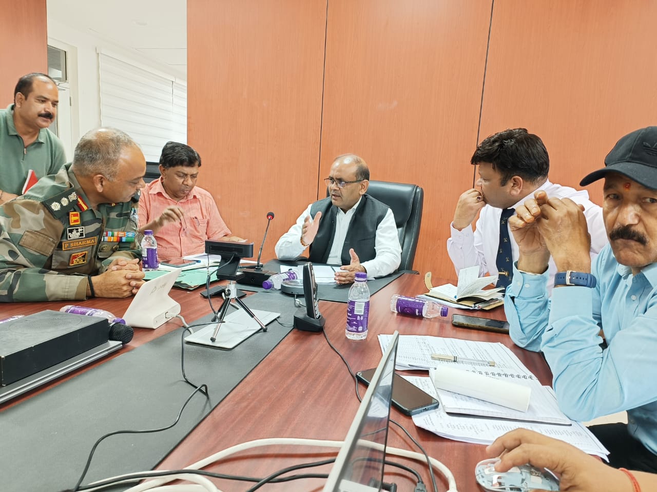 जलभराव से निपटने के लिए प्रभावी रणनीति जरूरीः सुमन