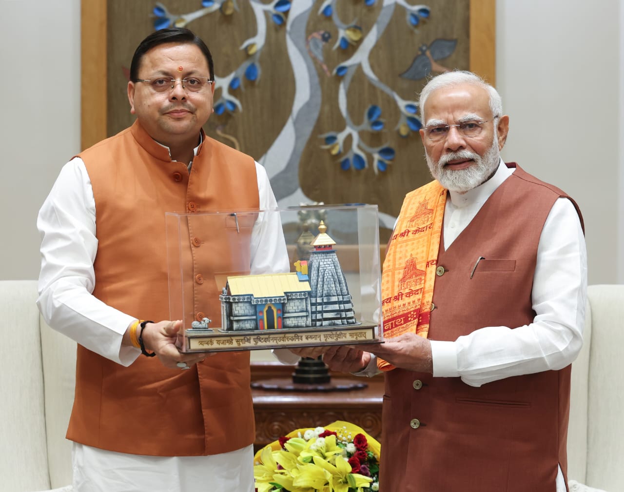 मुख्यमंत्री पुष्कर सिंह धामी ने दिल्ली पहुंचकर प्रधानमंत्री मोदी से शिष्टाचार भेंट की साथ ही हरियाणा विधानसभा चुनाव की ऐतिहासिक जीत की बधाई दी
