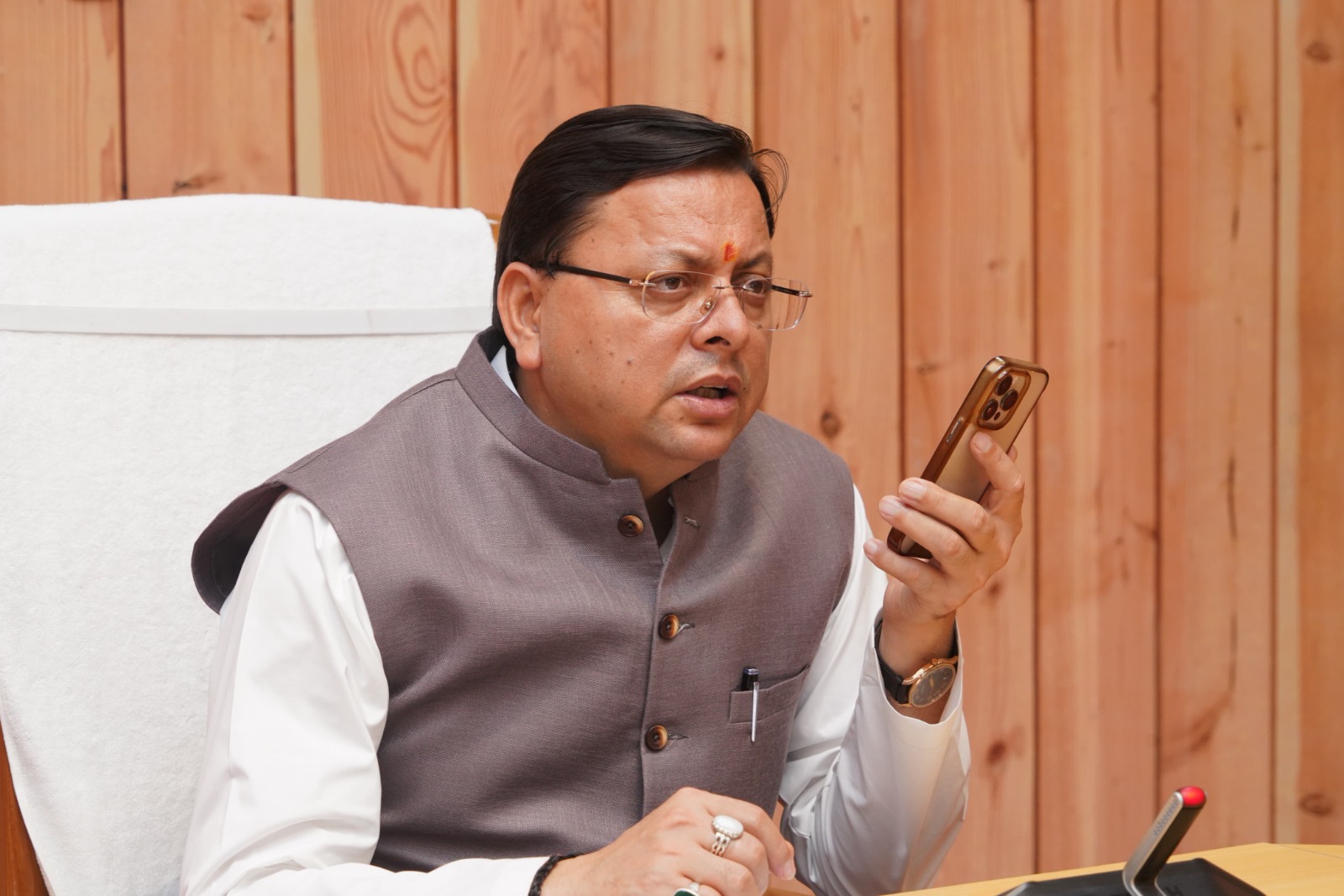 दशज्यूला क्षेत्र की दशकों पुरानी सड़क की लंबित मांग अब हुई पूर्ण  क्षेत्रवासियों ने मुख्यमंत्री का जताया आभार  रूद्रप्रयाग क्षेत्र का विकास हमारी प्राथमिकता-मुख्यमंत्री