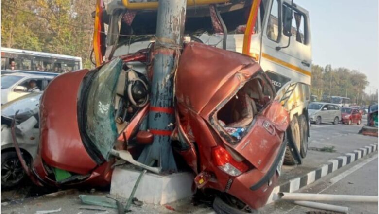 लच्छीवाला टोल प्लाजा पर भीषण सड़क हादसा दो लोगों की मौत