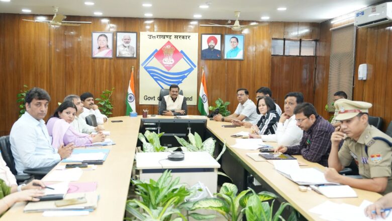 कमर्शियल संस्थानों के बेसमेंट पार्किंग का शत- प्रतिशत उपयोग कराना सुनिश्चित करें: मुख्य सचिव  बेसमेंट में पार्किंग न कराने वाले संस्थानों और संबंधित व्यक्ति पर सख्ती से होगी एनफोर्समेंट की कार्रवाई