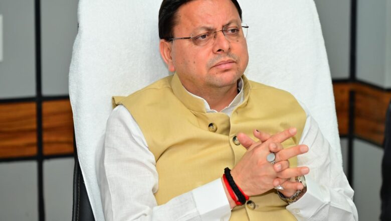 मुख्यमंत्री  पुष्कर सिंह धामी आपदा राहत हेतु अपना एक माह का वेतन देंगे