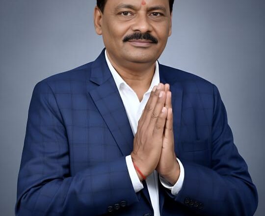 उत्तराखंड: बिन्दुखत्ता की आवाज़ विधानसभा तक पहुंचाने की मांग, कांग्रेस नेता प्रमोद कलौनी ने नेता प्रतिपक्ष यशपाल आर्या और उप नेता प्रतिपक्ष भुवन कापड़ी को भेजा पत्र।