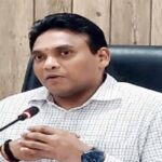 धामी सरकार की सख्ती, क्रिसमस–नववर्ष पर होटल-रेस्टोरेंट और मिठाई प्रतिष्ठानों पर विशेष खाद्य सुरक्षा अभियान,जनस्वास्थ्य सर्वोपरि, खाद्य सुरक्षा को लेकर विभाग पूरी तरह सतर्क : डॉ. आर. राजेश कुमार