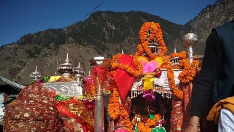 यमनोत्री धाम के कपाट शीतकाल के लिए बंद, खरसाली के लिए रवाना हुई डोली
