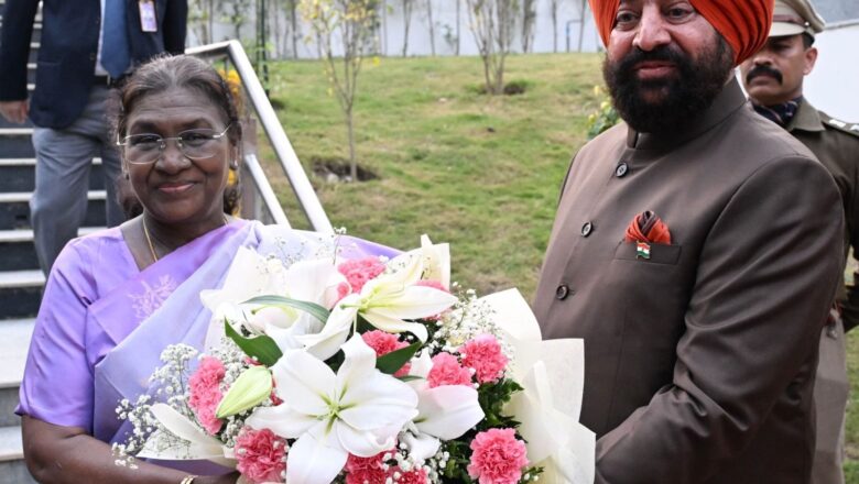 राष्ट्रपति मुर्मू ने देहरादून में किया राष्ट्रपति निकेतन के नए युग का शुभारंभ,फुट ओवर ब्रिज और घुड़सवारी क्षेत्र बने आधुनिकता, सुरक्षा और परंपरा के प्रतीक