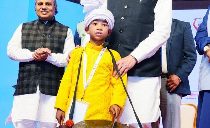 आदि गौरव महोत्सव में पहुंचे मुख्यमंत्री धामी, भगवान बिरसा मुंडा को दी श्रद्धांजलि,जनजातीय समाज के लिए 128 गांवों का चयन, विकास और सशक्तिकरण योजनाओं को मिलेगी रफ्तार : मुख्यमंत्री