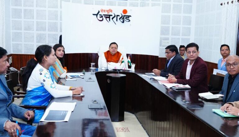 मनरेगा कर्मकारों को मिलेगा उत्तराखंड भवन एवं अन्य सन्निकार कर्मकार कल्याण बोर्ड की योजनाओं का लाभ – सीएम