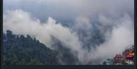 बर्फबारी का असर देहरादून तक: ठंडी हवाओं ने बढ़ाई सर्दी, तापमान में गिरावट जारी