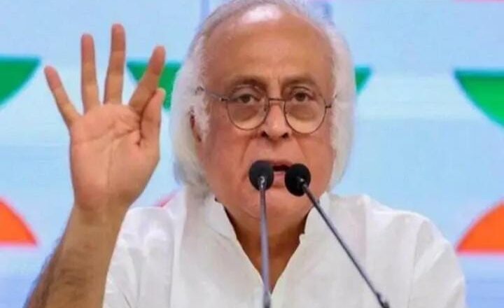 अलकनंदा में डुबकी के दौरान महिला और युवक लापता