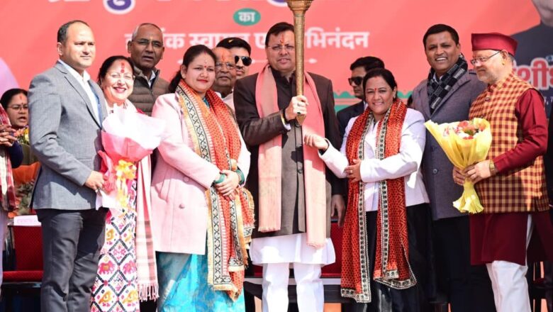 घोड़ा लाइब्रेरी’ बच्चों के सपनों को दे रही नई उड़ान: कोटाबाग महोत्सव में बोले सीएम पुष्कर सिंह धामी