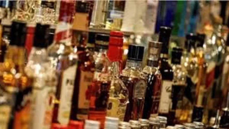 उत्तराखंड में जश्न की शाम रिकॉर्ड तोड़ छलके जाम, 600 से ज्यादा वन-डे बार लाइसेंस हुए जारी