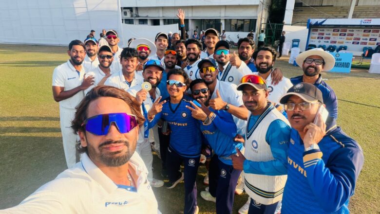 मुख्यमंत्री ने उत्तराखंड क्रिकेट टीम को रणजी सेमीफाइनल में पहुंचने पर दी बधाई