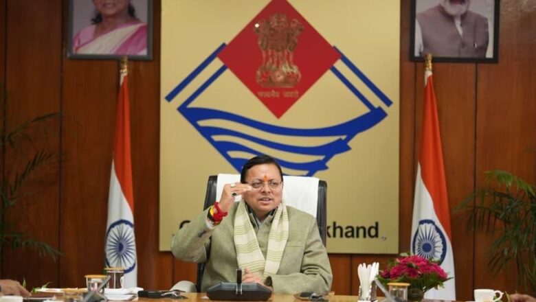 मुख्यमंत्री ने की राज्य में प्रस्तावित एवं निर्माणाधीन रेल परियोजनाओं की समीक्षा