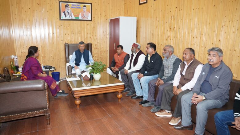 नगर निगम देहरादून में विवाद पर बड़ा फैसला: शहरभर में खत्म हुआ सफाई बहिष्कार, वार्ड 38 में हड़ताल जारी